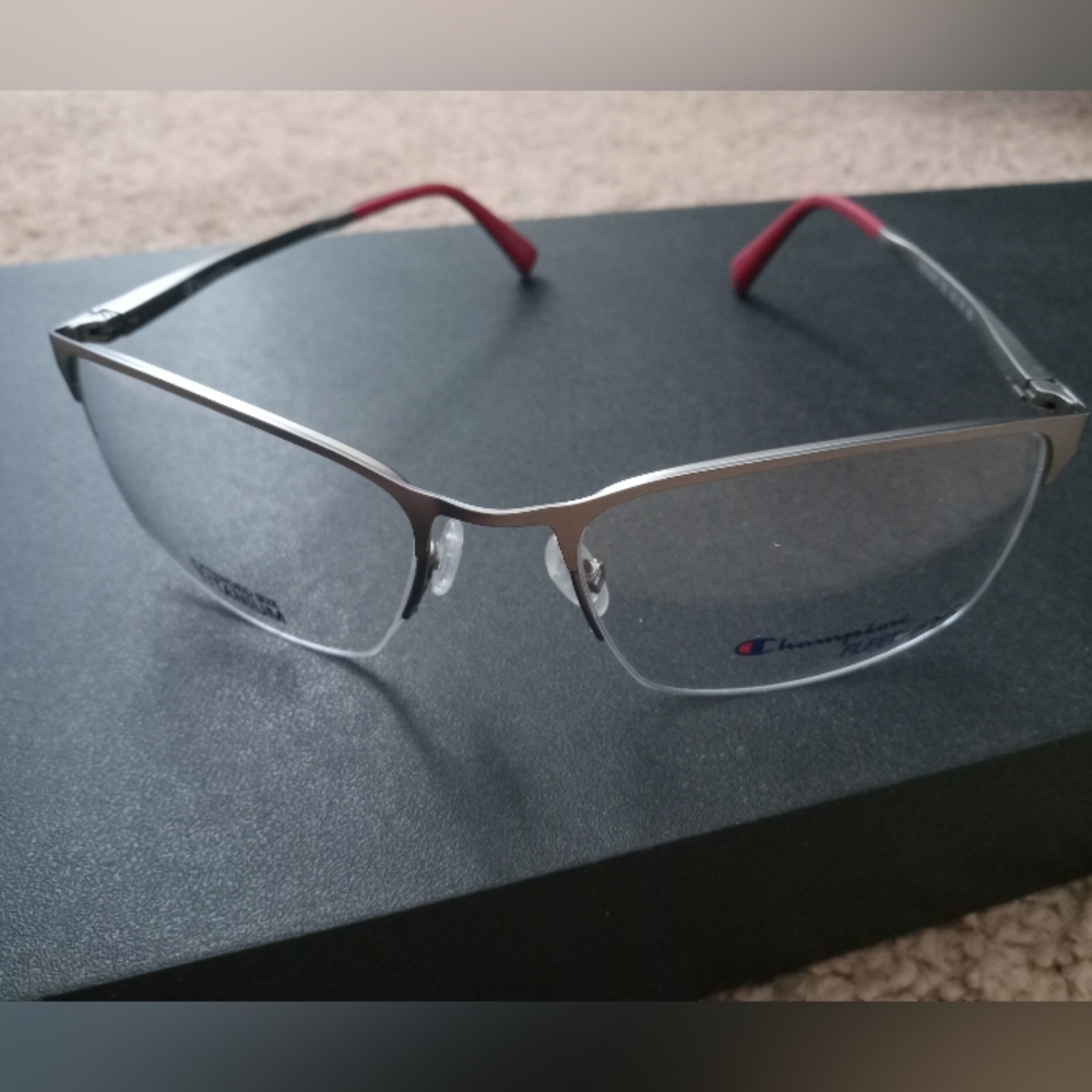 NWOT Champion FL1007 Frames